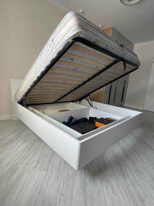 Продам Кровать 2х спальная