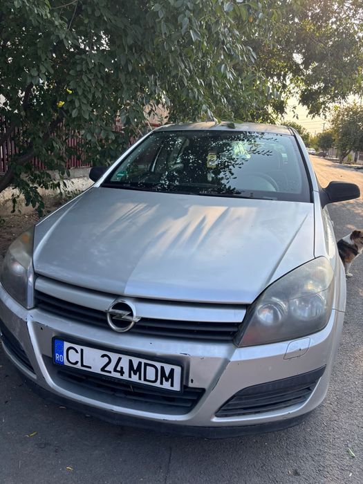 Opel Astra H an 2004