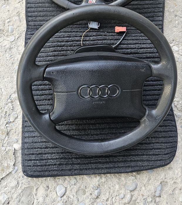 Продам руль от Audi a6 Ауди с4
