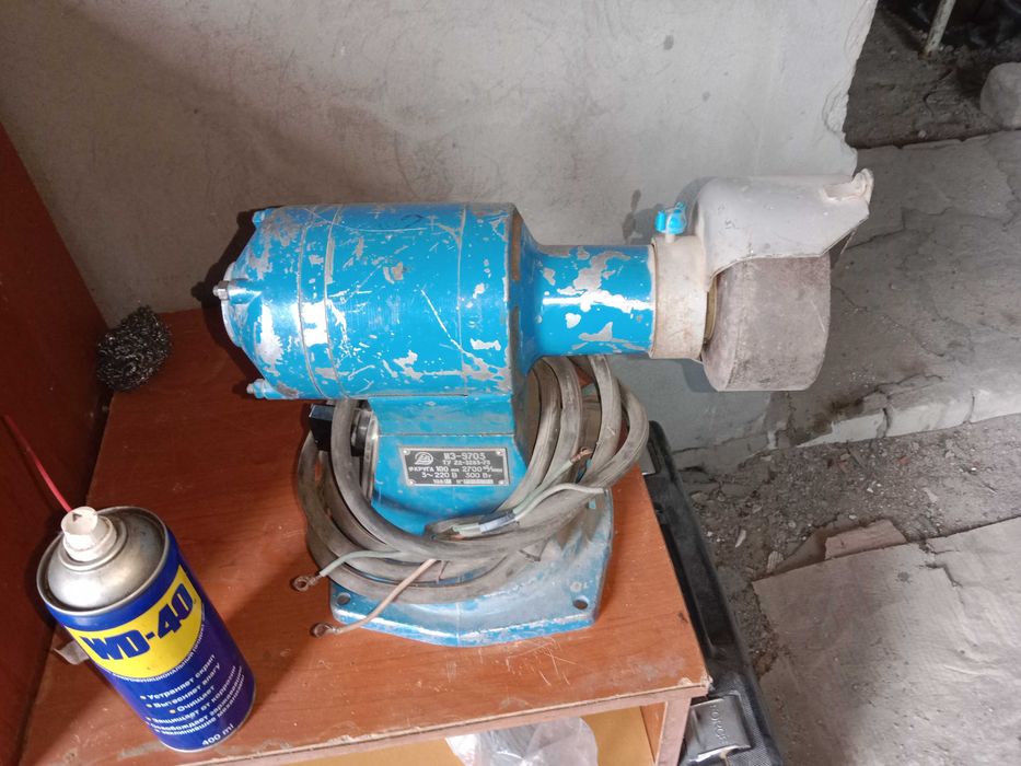 Продам точилку состояние рабочее