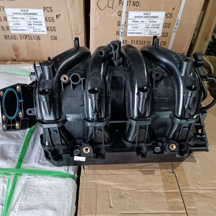 Впускной коллектор Шевролет кобальт