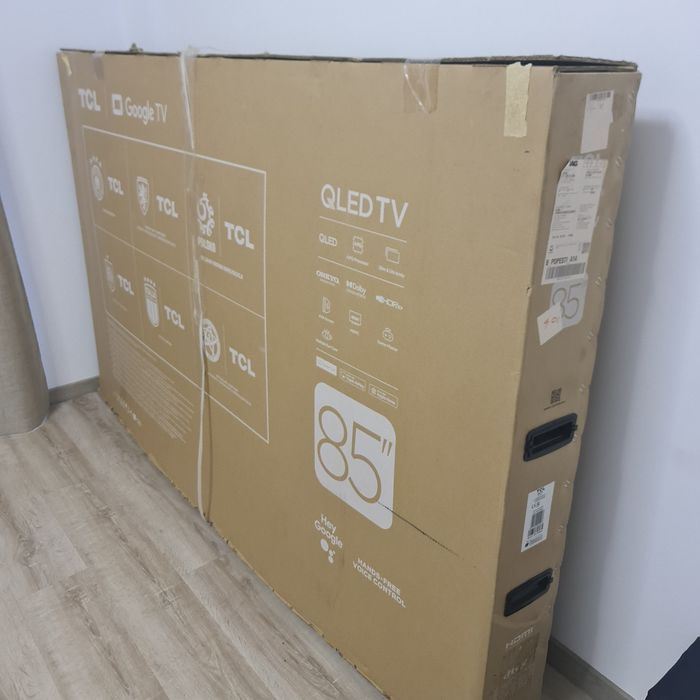 Vand tv TCL 85" 2,15m nou/displei crapat