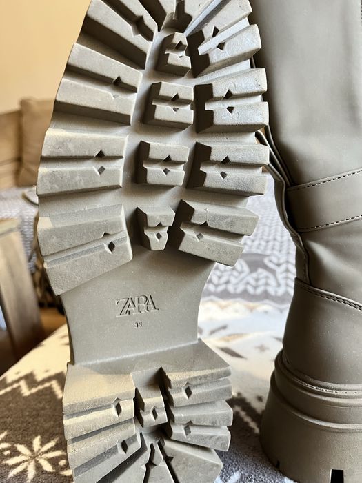 Кубинки-ботуши ZARA