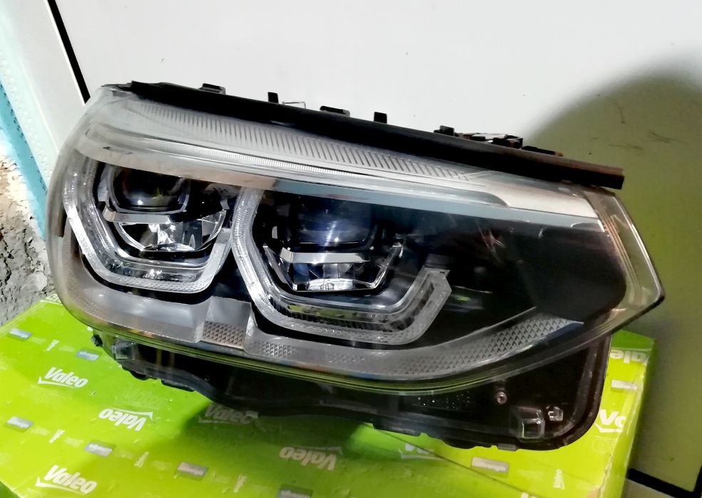 Фар Фарове за BMW X4 G02 X3 G01 / БМВ X3 Г01 Х4 Г02 Adaptive LED.