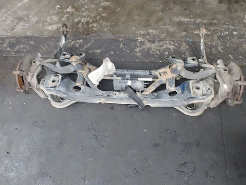 punte spate 1.6b ford focus 3 scurt