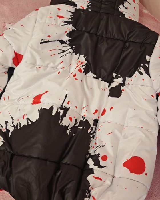 Дамско зимно яке бомбър