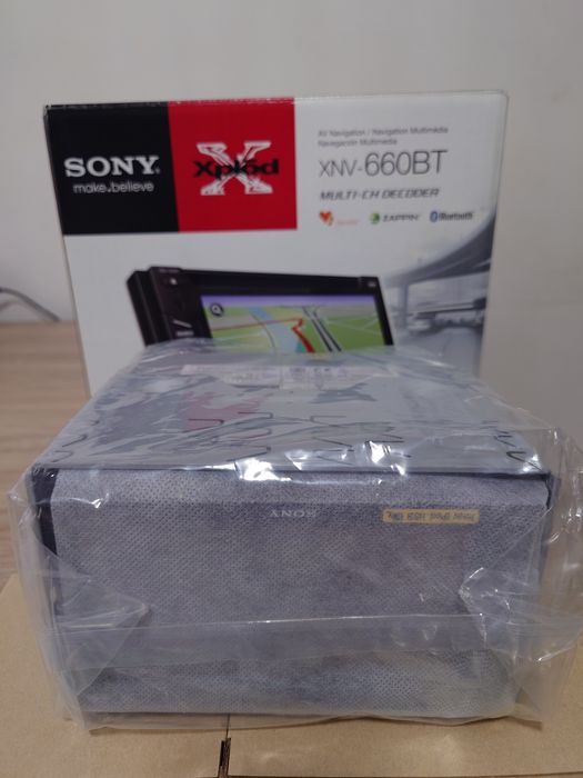Navigatie auto Sony XNV-660BT, Display 6.1 inch, Touchscreen,  52W x4, Bluetooth, USB, DVD