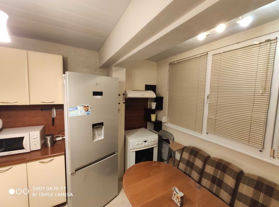 Дава се под наем Тристаен апартамент в Варна, Конфуто - 60 кв.м за 408 € - Снимка #10