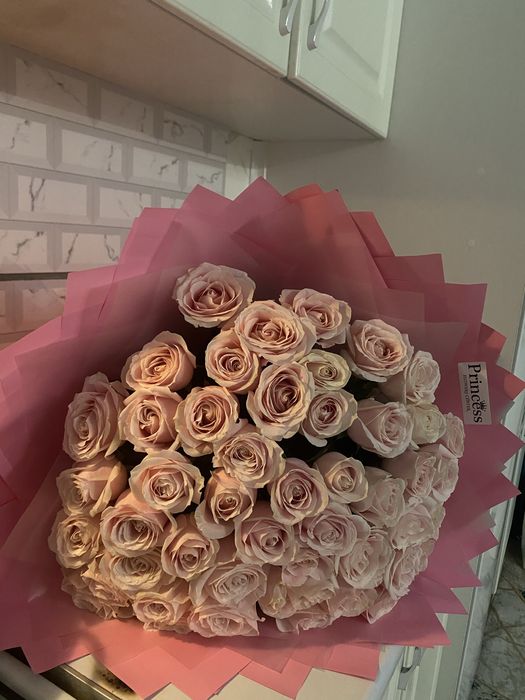 51 роза свежый..