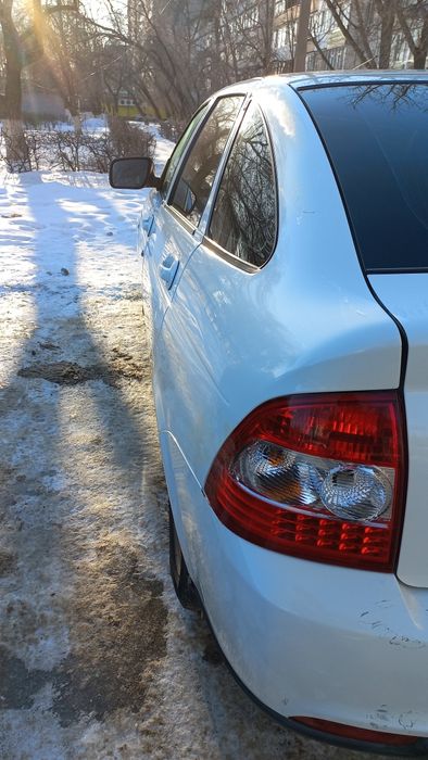 Продам приору 2 хэтчбек