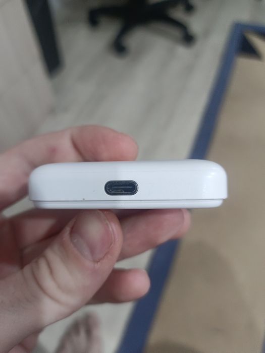 Продам повербанк