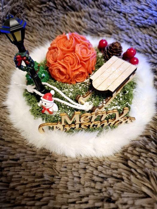 Ръчно изработена коледна декорация