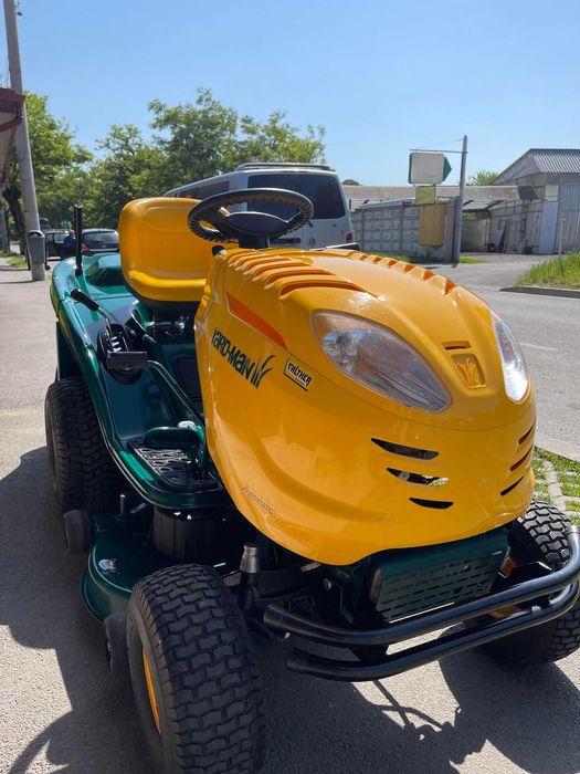 Tractoras de tuns iarba YarDMan KawasaKi 22HP