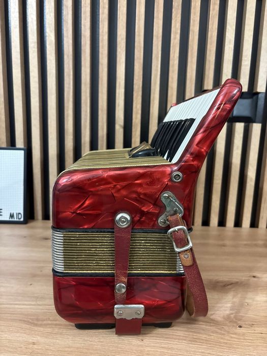 Acordeon Concerto IV cu 48 de basi