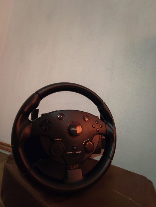 Volan Trust GXT 288 Racing