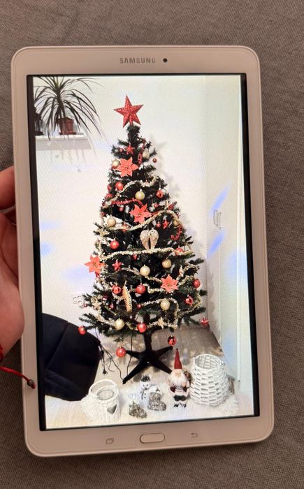 Tableta Samsung Tab  E