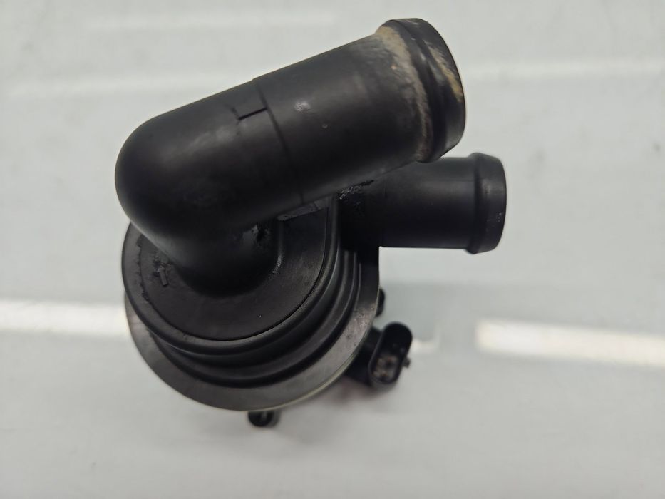 Pompa recirculare apa Skoda Superb II (3T4) [Fabr 2008-2015] 5N0965561