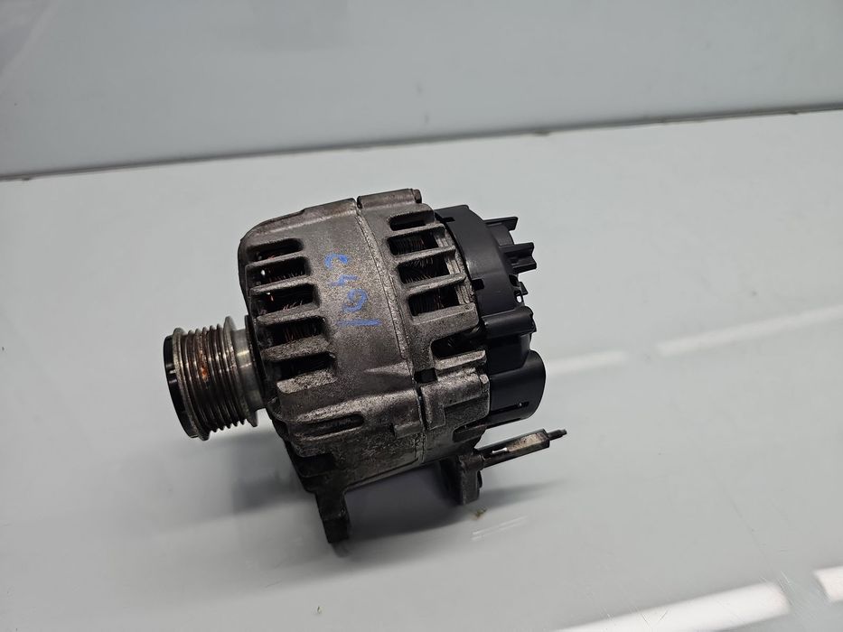 Alternator  Volkswagen Passat CC (358) [Fabr 2012-2016] 03L903023A 1.6