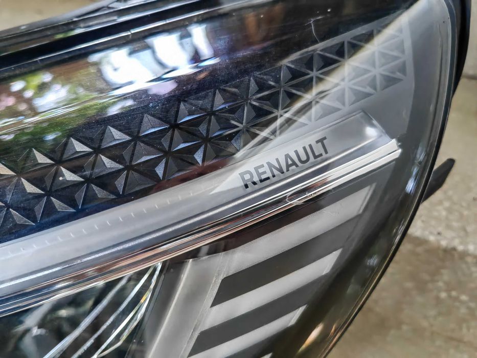 Фар Renault Megane LED ляв / Фар Рено Меган Оригинален