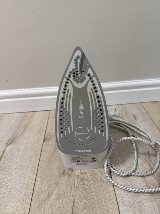 Продам Утюг в рабочем сострянии