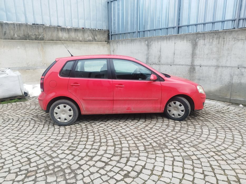 Продавам Vw Polo 1.2 бензин 2007г