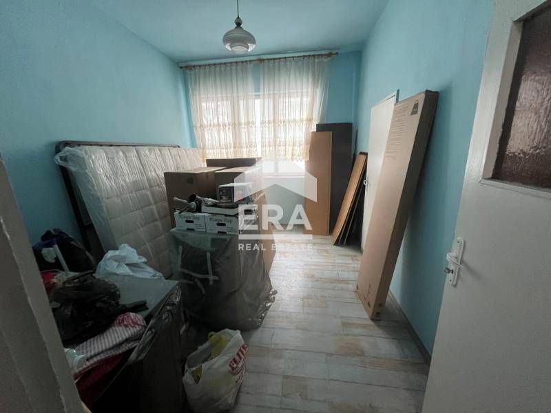 Продава се Тристаен апартамент в Варна, Червен площад - 100 кв.м за 1428 €/кв.м - Снимка #7