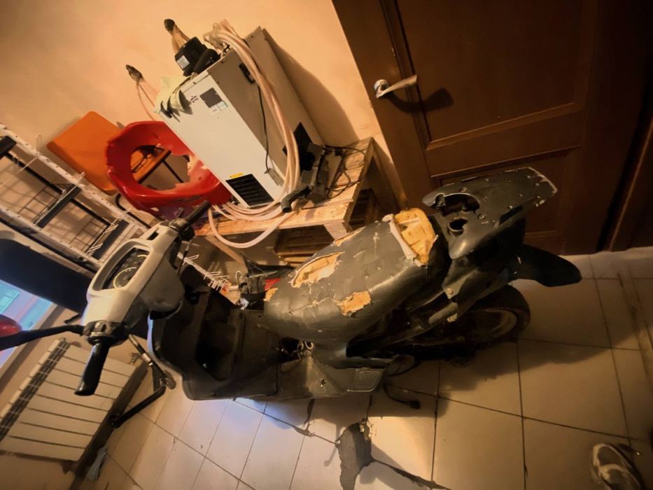 Скутер 90куб………..