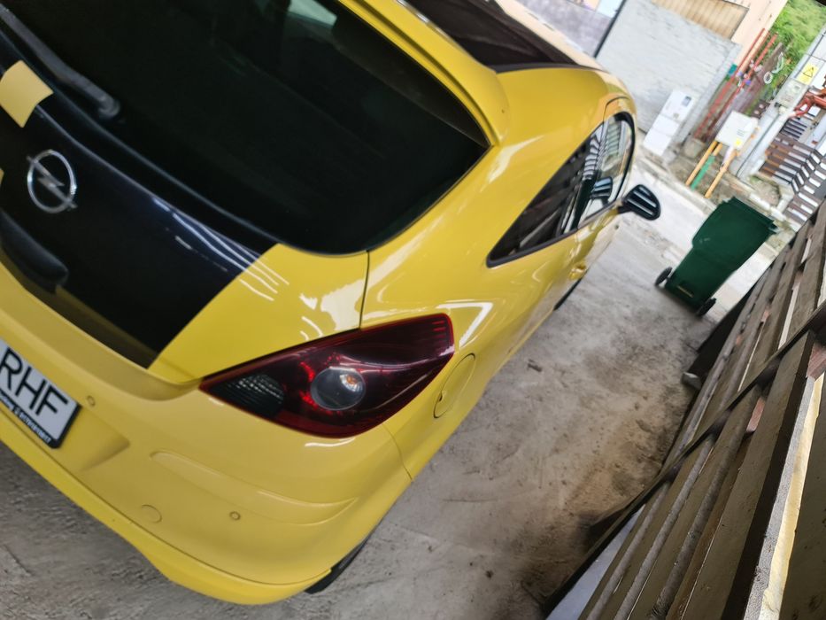 Opel    Corsa 1.4