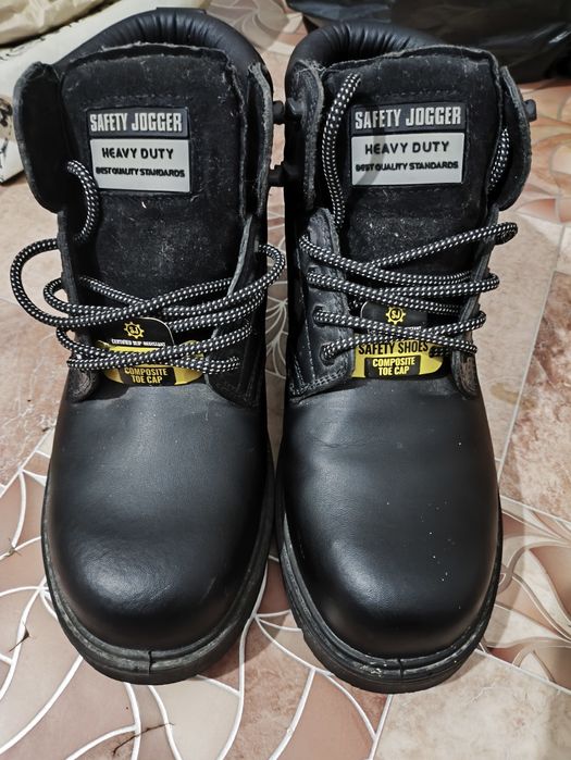 Продам демисезон 41р