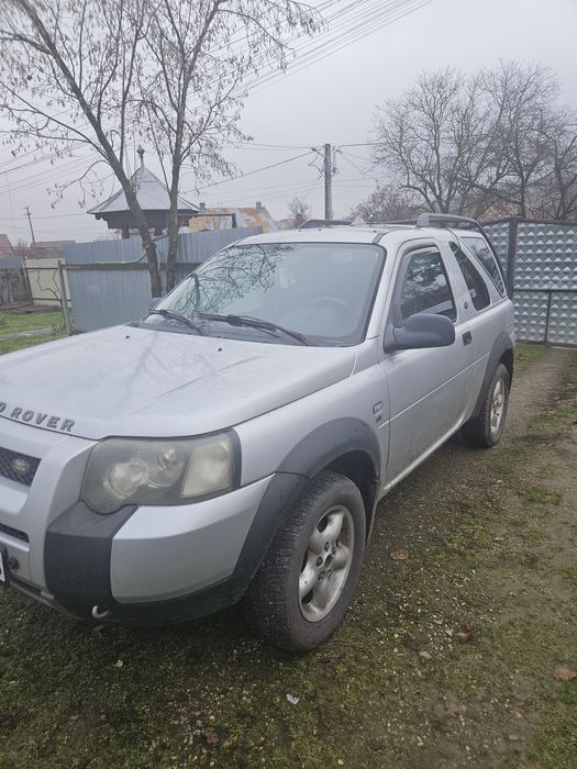 Vând Land Rover Freelander