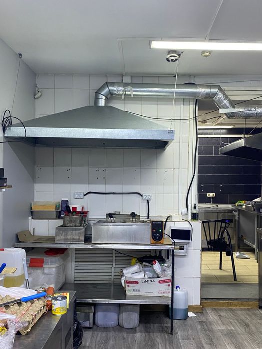 Продам срочно коммерческое помещение