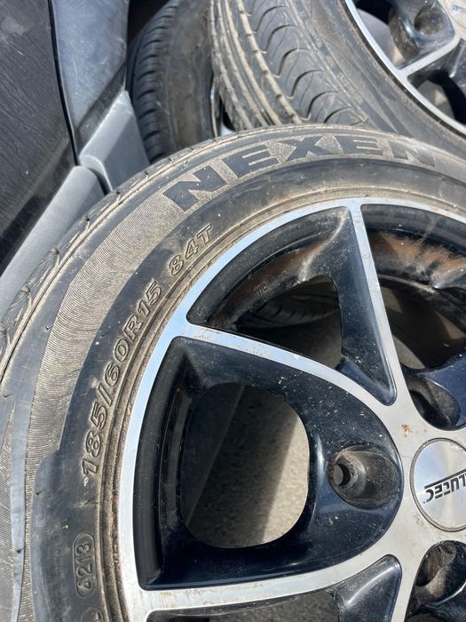 Джанти с гуми 4х100 15