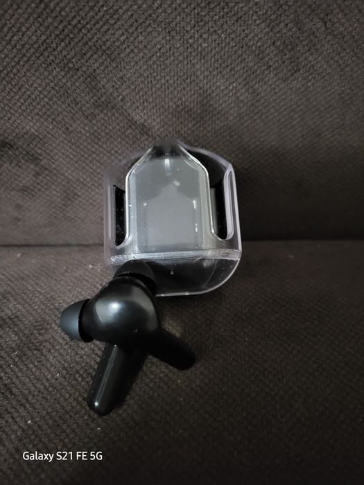 Наушникики Четкие