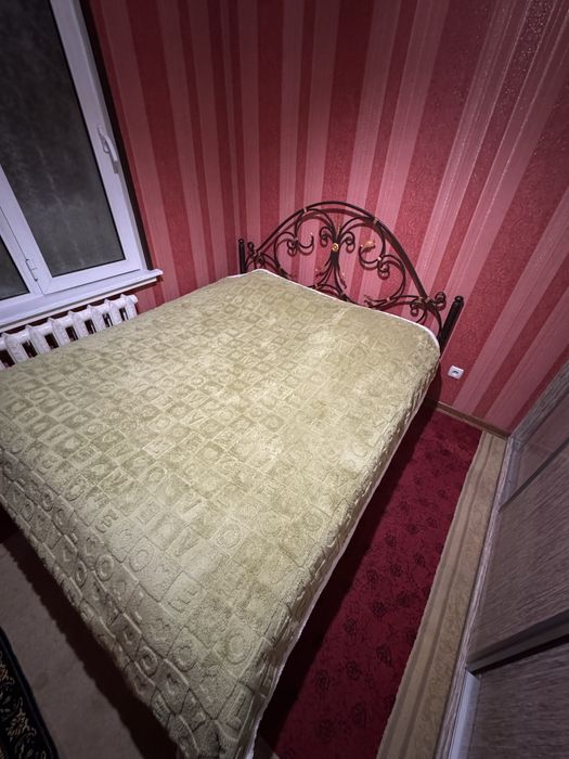 Spalniy mebel holati ideal temirdan