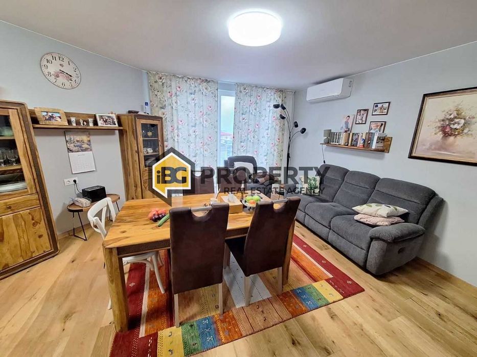 Продава се Тристаен апартамент в Бяла - 97 кв.м за 678 €/кв.м - Снимка #2
