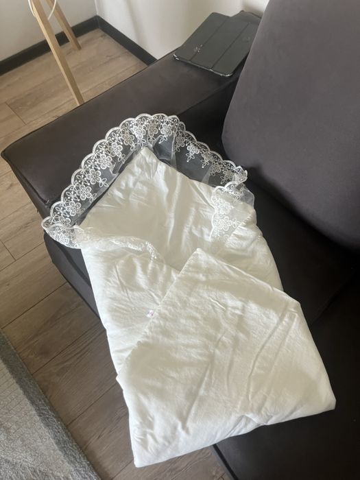 Продам конверт на выписку