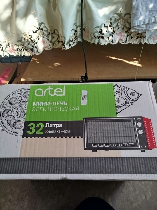 Продаётся мини печь Artel новая