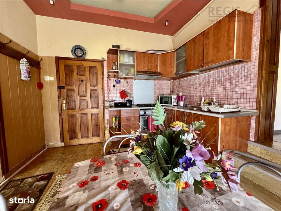 Apartament 2 camere | strada Lunga | Curte