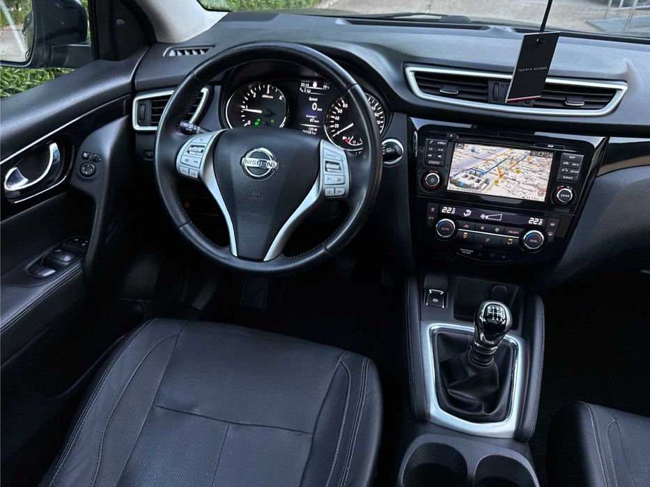 NISSAN QASHQAI 2015 TEKNA -1.6 Diesel 130 cp -EXTRA Dotari- Foarte ingrijita - PROPRIETAR
