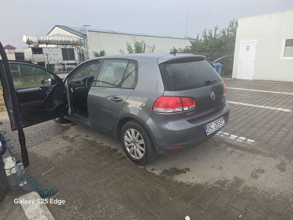 VOLKSWAGEN Golf 2012 — imagine 4