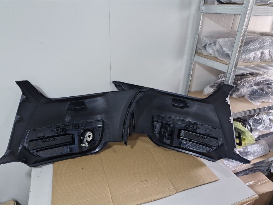 Bara fata laterala Audi Q3 completa 2011-2014