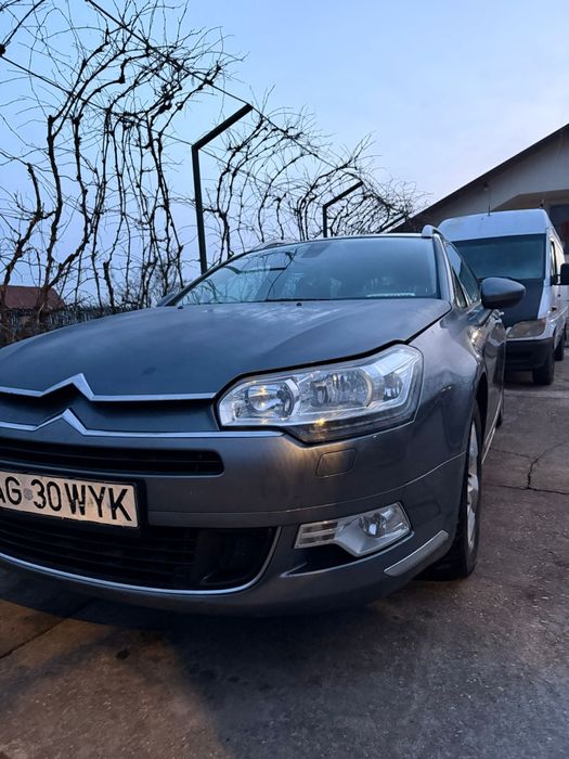 Vând auto Citroen C5