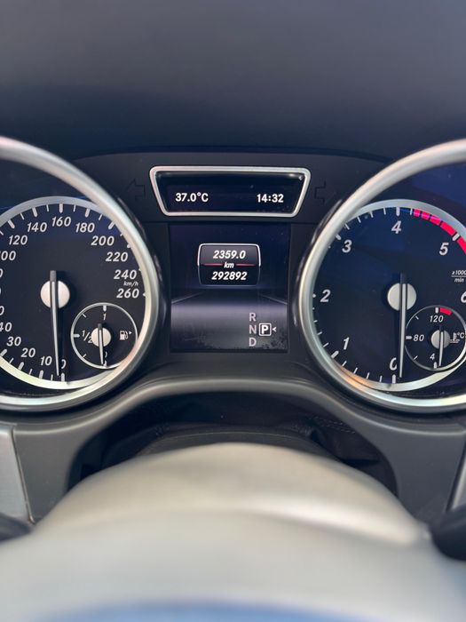 Mercedes-Benz ML 350 BlueTEC 4MATIC AMG