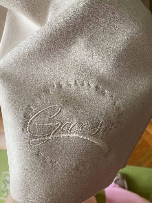 оригинален суичър guess