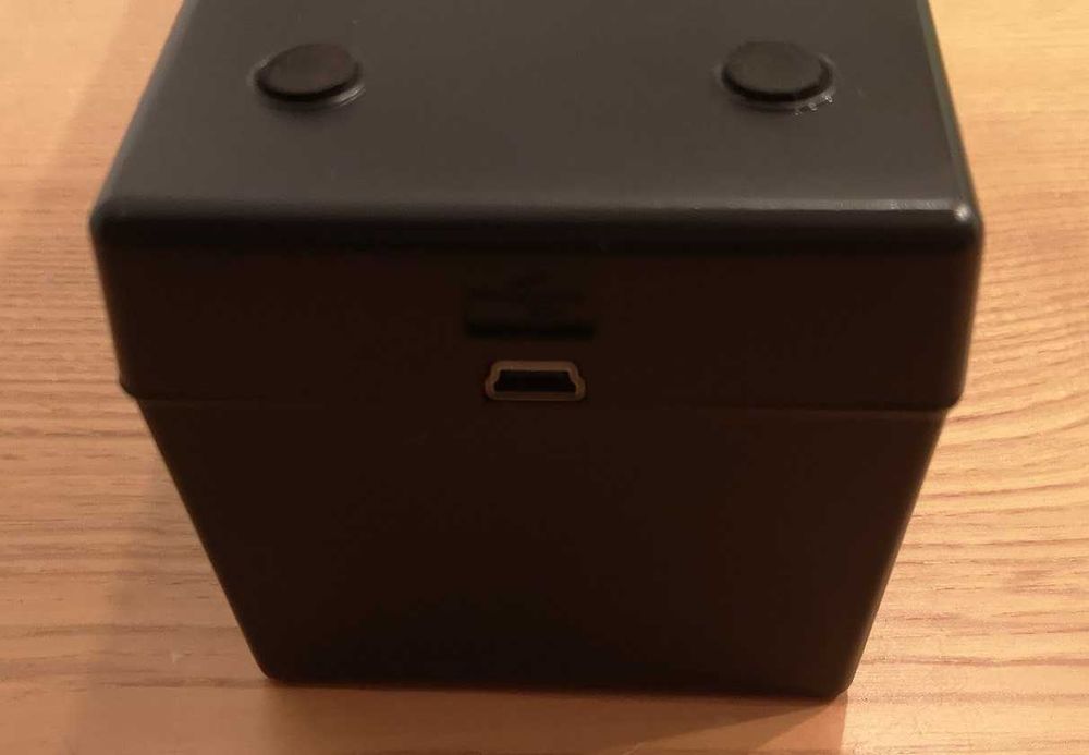 Statie de andocare-incarcare Venom pentru controlerele Xbox