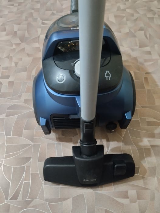 Продам пылесос Filips