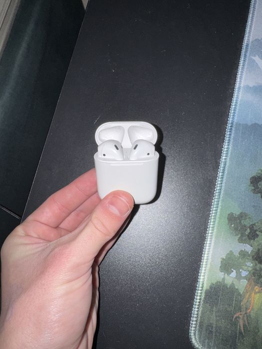 AirPods Gen 2 in stare buna
