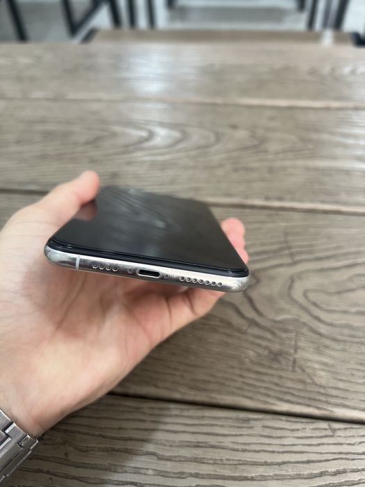 Iphone xs max 64 xotira