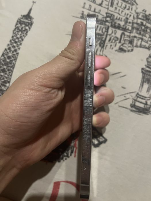 Продам айфон 12 про