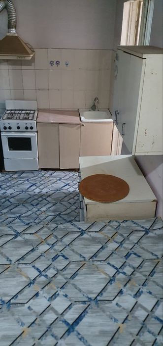 2 xonalik kvartira sotiladi